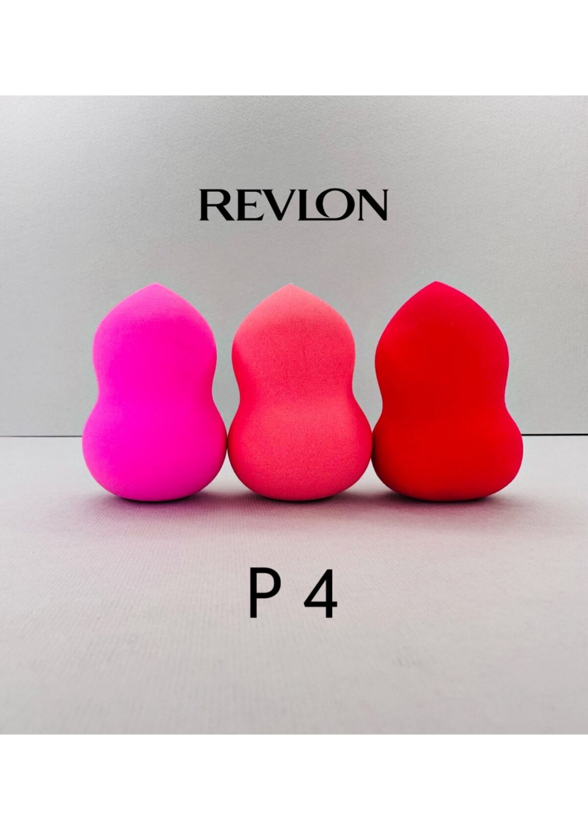 پد آرایشی مدل بیوتی REVLON P4