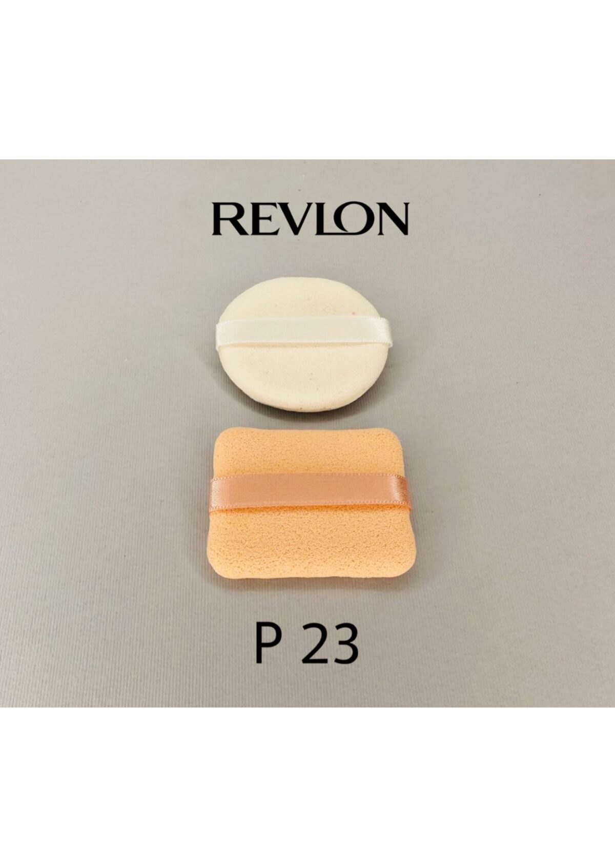 پد آرایشی مدل بیوتی REVLON P23