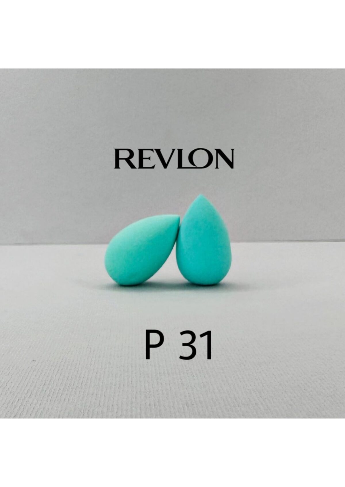 پد آرایشی مدل بیوتی REVLON P31