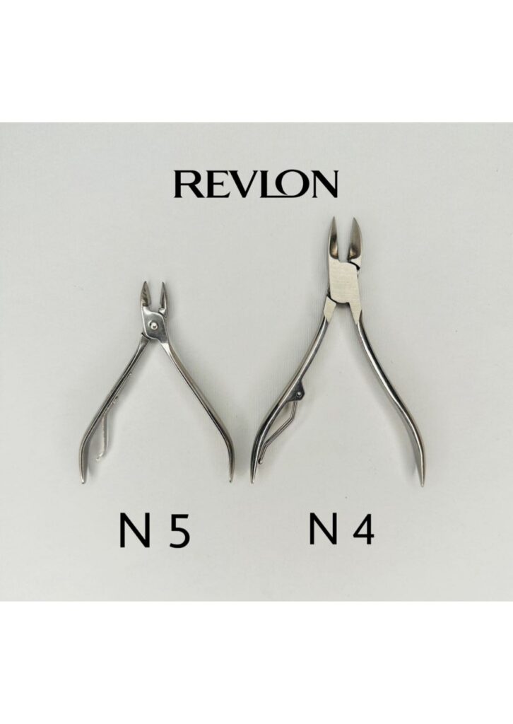 گوشه گیر REVLON N1